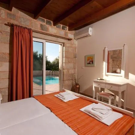 Apartment Lofos Village Agia Marina (Crete)